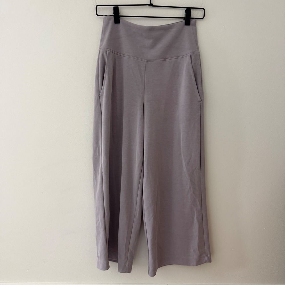 Athleta Seasoft Wide Crop Pants XS Dusty Purple Mauve High Rise Modal Blend